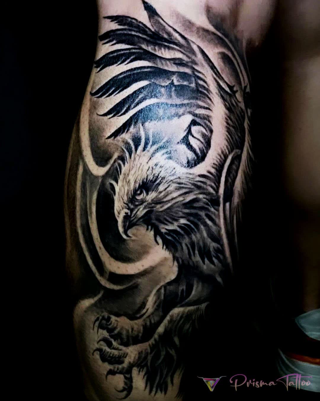 Siyah & Gri dövme çalışması · Prisma Tattoo