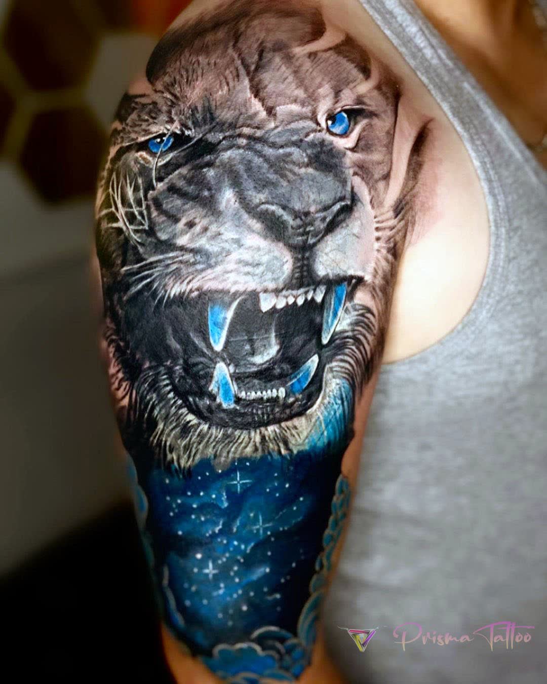 Siyah & Gri dövme çalışması · Prisma Tattoo