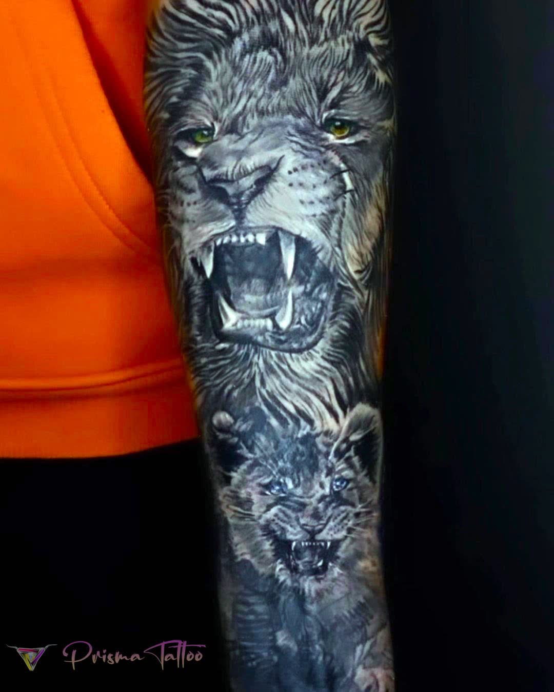 Siyah & Gri dövme çalışması · Prisma Tattoo