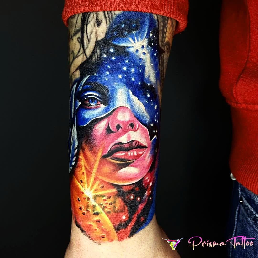 Siyah & Gri dövme çalışması · Prisma Tattoo