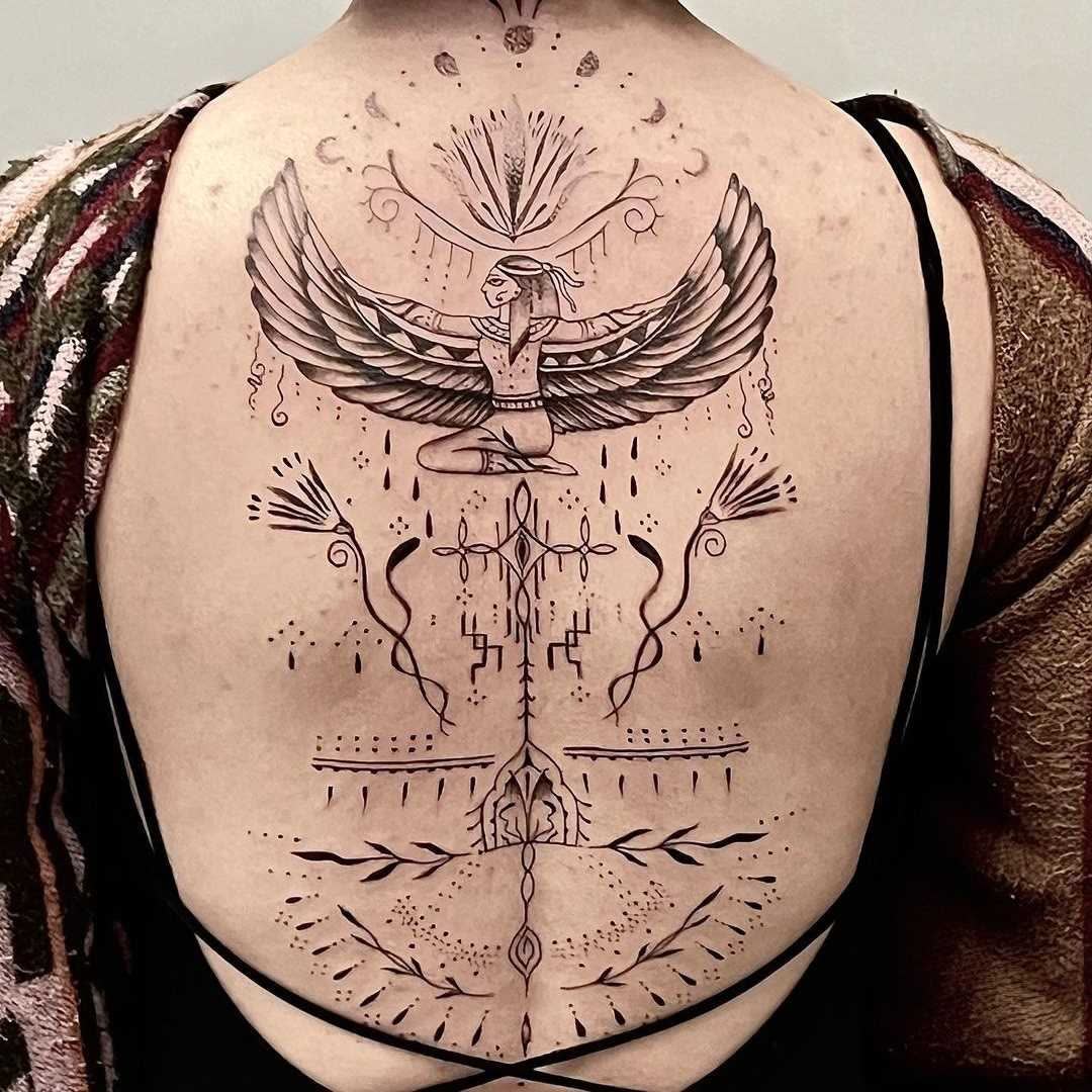 Siyah & Gri dövme çalışması · Prisma Tattoo