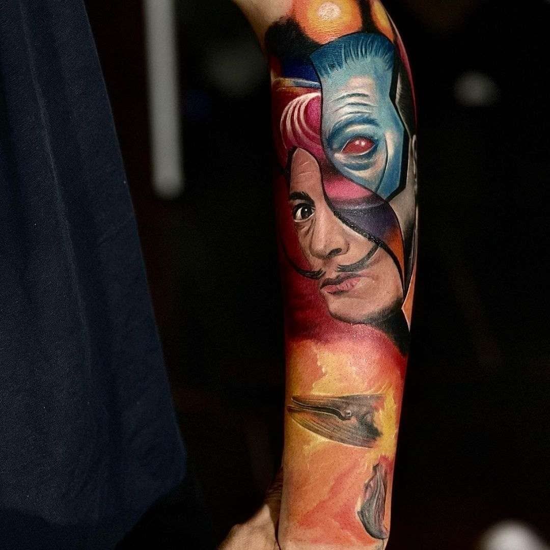 Siyah & Gri dövme çalışması · Prisma Tattoo